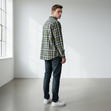 Cargar imagen en el visor de la galería, Camisa De Franela Astana
